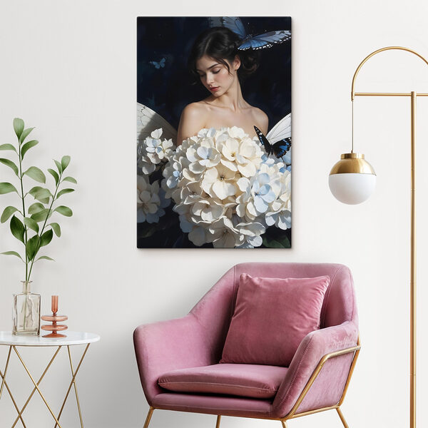 Femme avec des papillons et des fleurs Femme avec des papillons et des fleurs