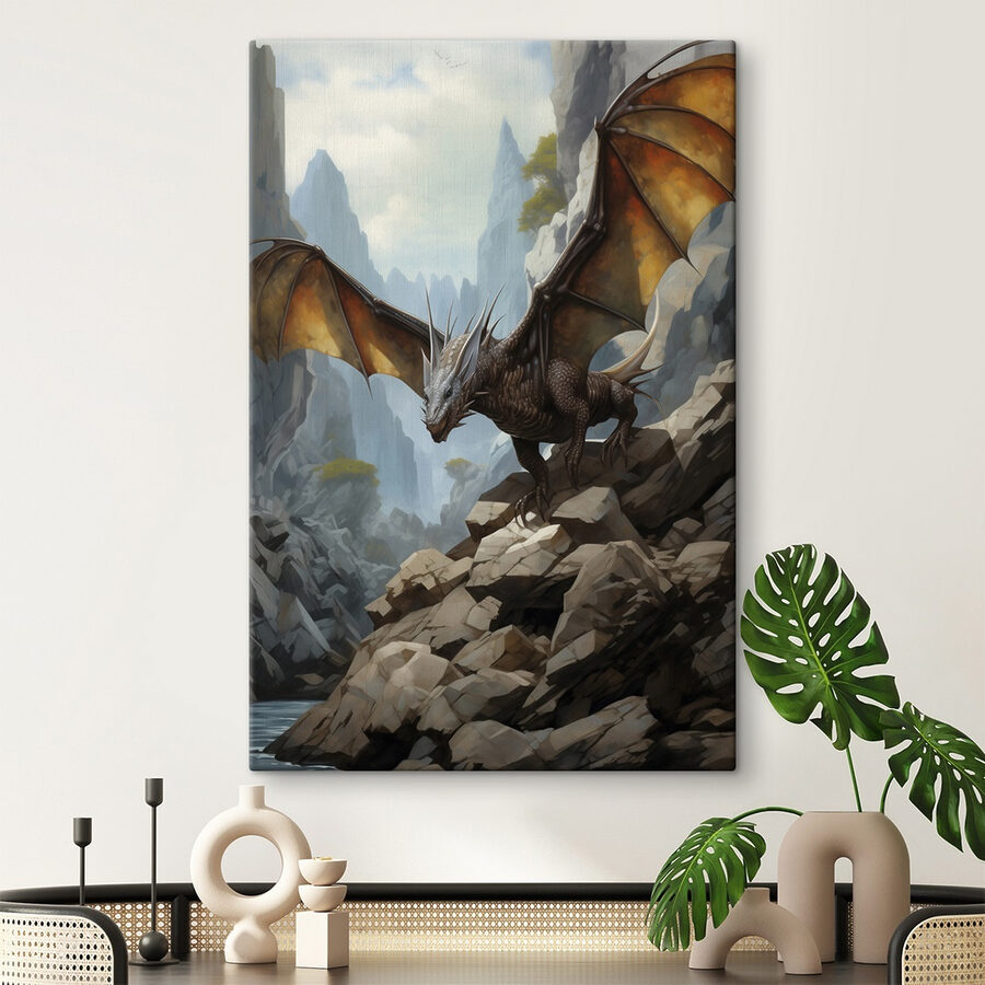 Dragon sur une colline rocheuse