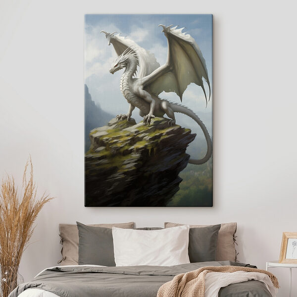 Dragon blanc sur un rocher Dragon blanc sur un rocher
