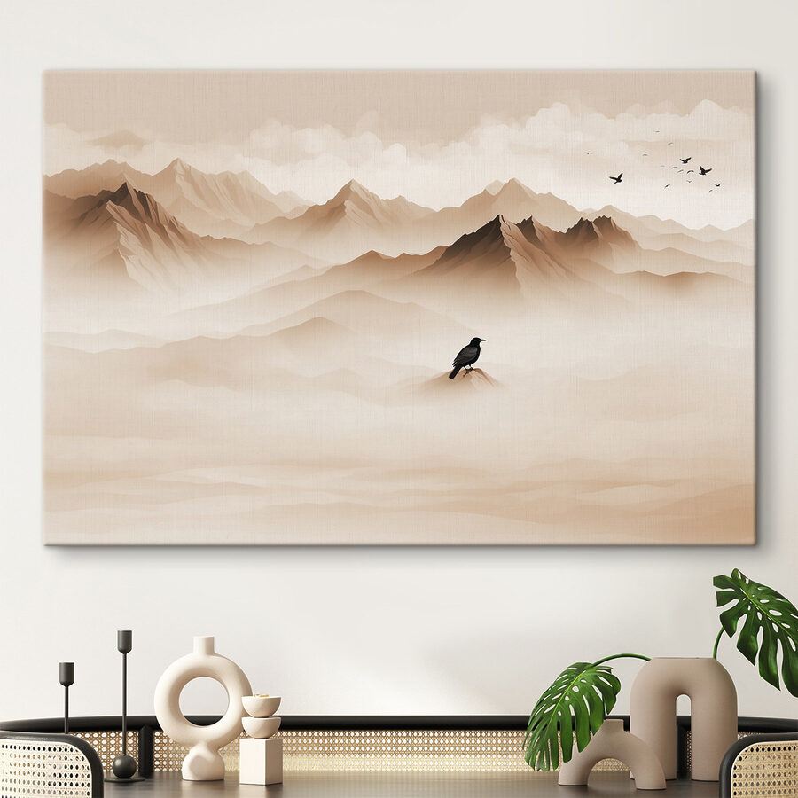 Oiseau au sommet d'une montagne Oiseau au sommet d'une montagne