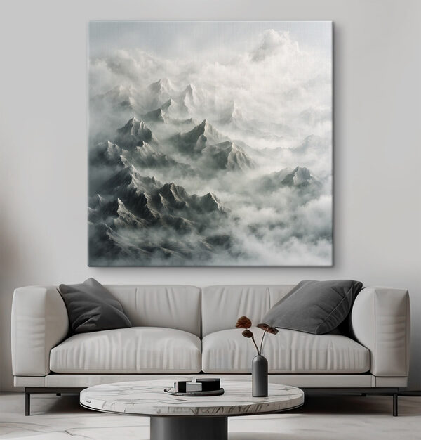 Chaîne de montagnes avec nuages Chaîne de montagnes avec nuages