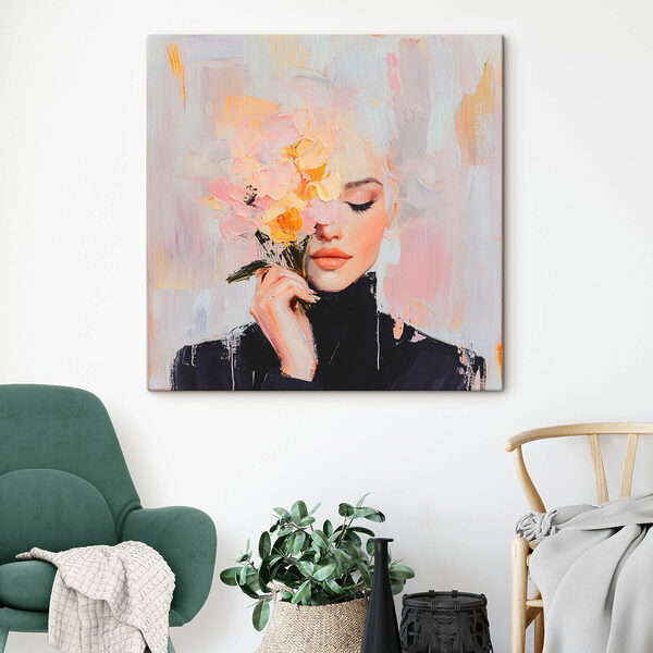 Peinture d'une femme tenant des fleurs Peinture d'une femme tenant des fleurs