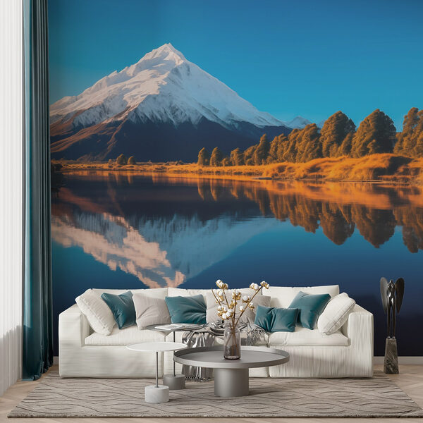 Montagne avec des arbres et une étendue d'eau Montagne avec des arbres et une étendue d'eau