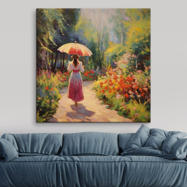 Femme marchant sur un chemin avec un grand parapluie Femme marchant sur un chemin avec un grand parapluie