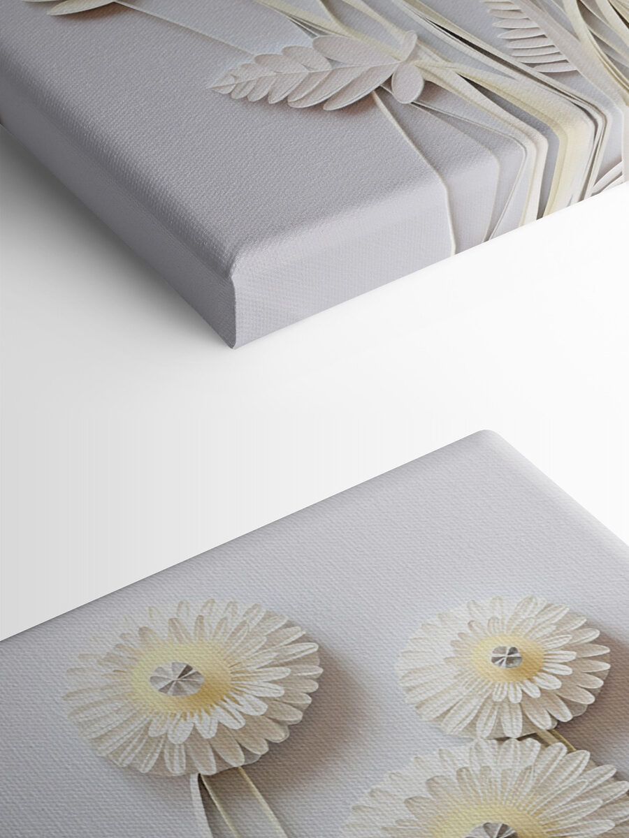 Fleurs en papier blanc découpées