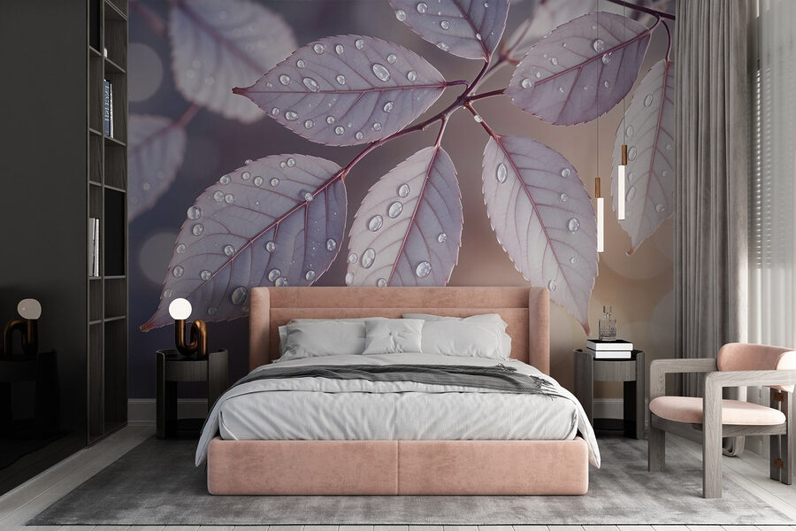 Feuilles délicates avec gouttes de rosée au repos