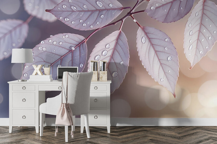 Feuilles délicates avec gouttes de rosée au repos