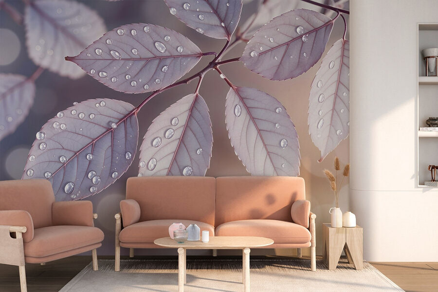 Feuilles délicates avec gouttes de rosée au repos