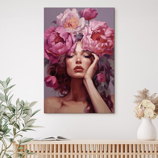 Femme avec des fleurs sur la tête Femme avec des fleurs sur la tête