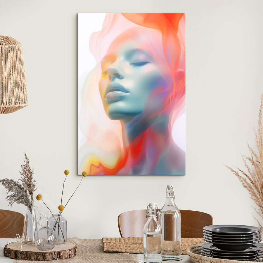 Femme dont le visage est recouvert d'un tissu coloré