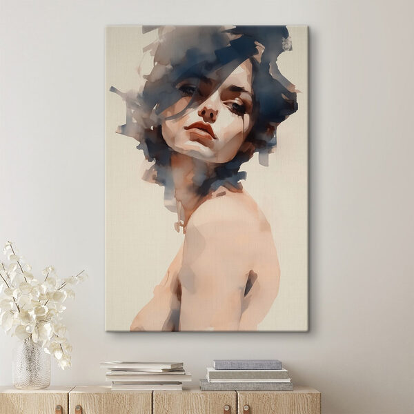 Femme avec les cheveux au vent Femme avec les cheveux au vent