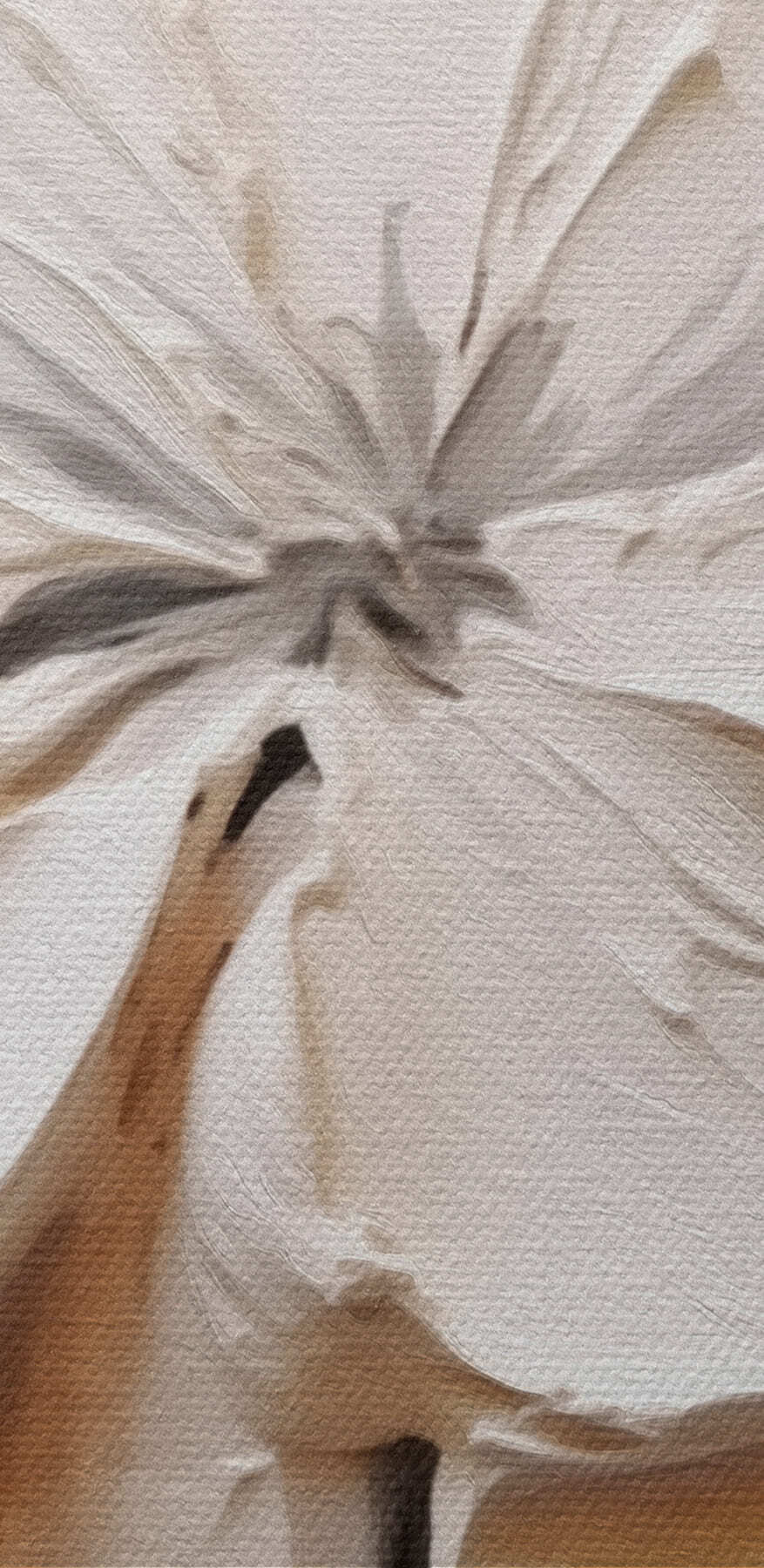 Fleur blanche sculptée sur une surface blanche