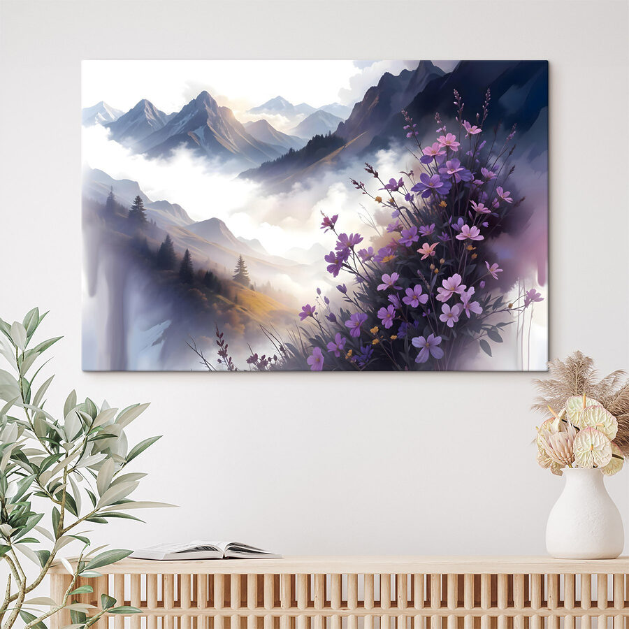 Fleurs violettes sur une montagne