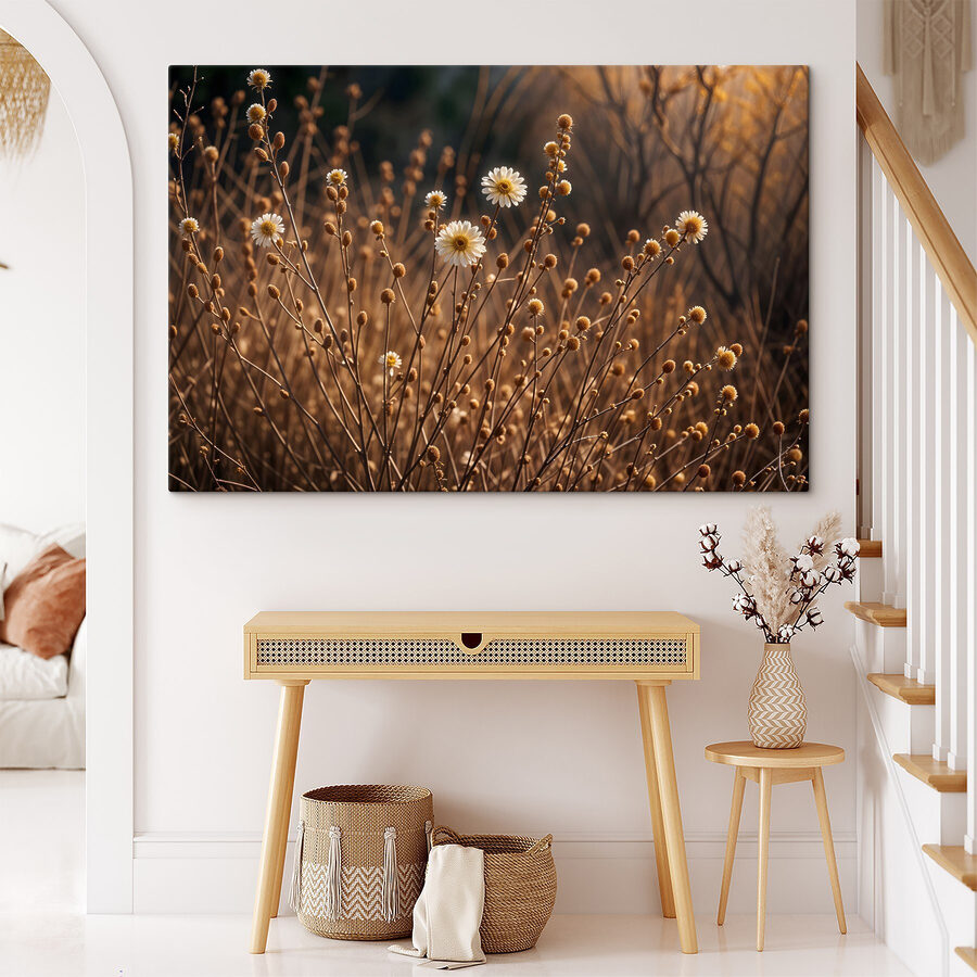 Groupe de fleurs blanches sur des tiges brunes