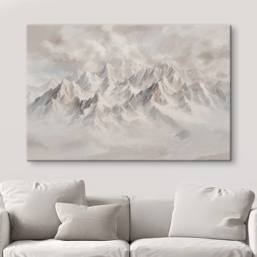 Chaîne de montagnes avec nuages