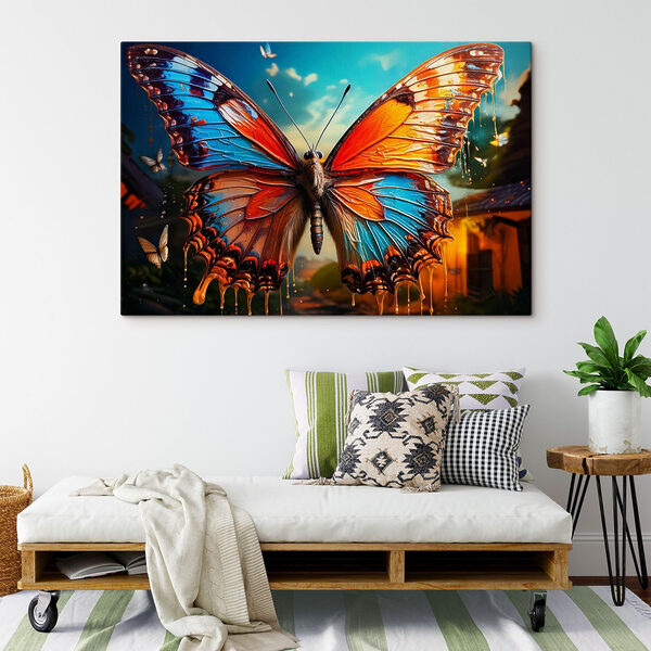 Papillon aux ailes orange et bleues Papillon aux ailes orange et bleues