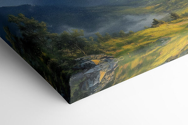 Paysage de montagnes et de vallée avec nuages et soleil Paysage de montagnes et de vallée avec nuages et soleil