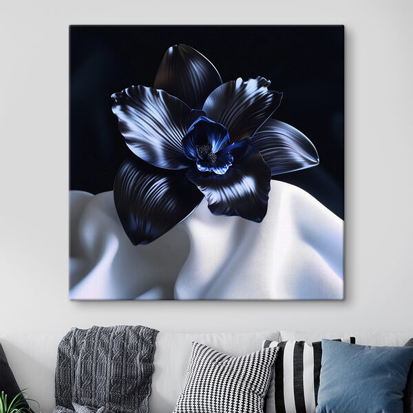 Fleur noire sur un tissu blanc Fleur noire sur un tissu blanc