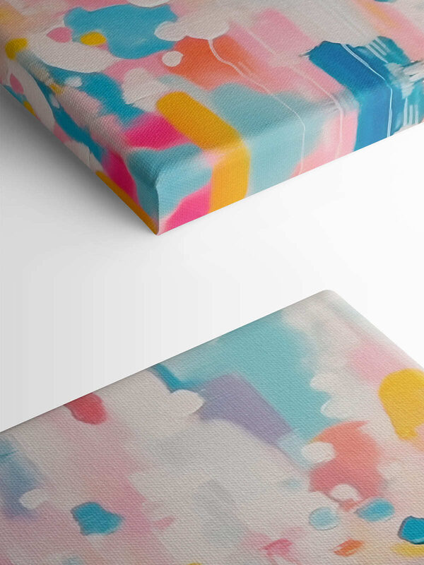 Éclaboussures de peinture colorée sur une surface blanche Éclaboussures de peinture colorée sur une surface blanche