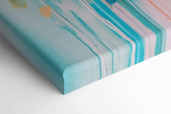 Peinture de fleurs sur une surface bleue Peinture de fleurs sur une surface bleue