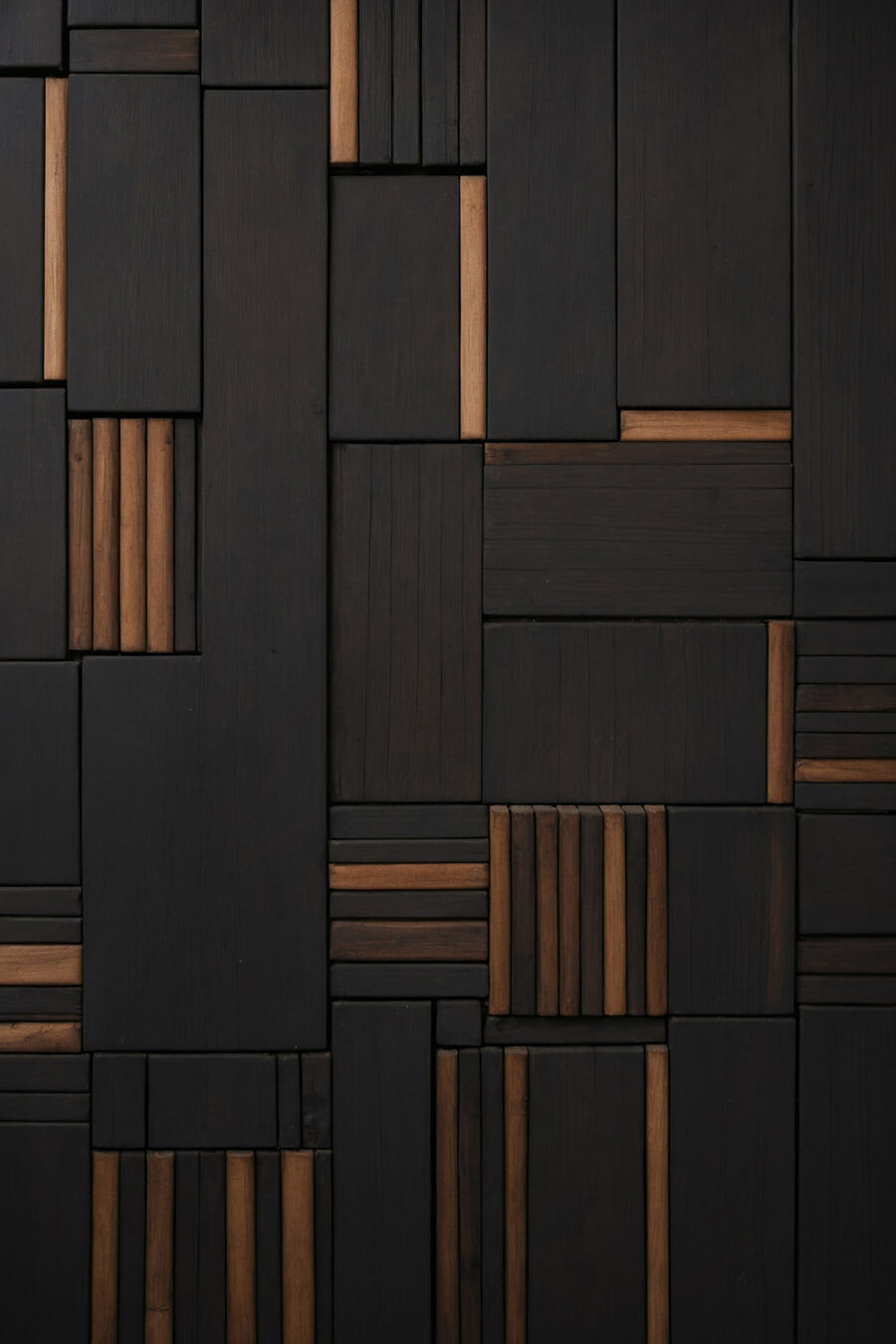 Mur en bois noir et brun Mur en bois noir et brun