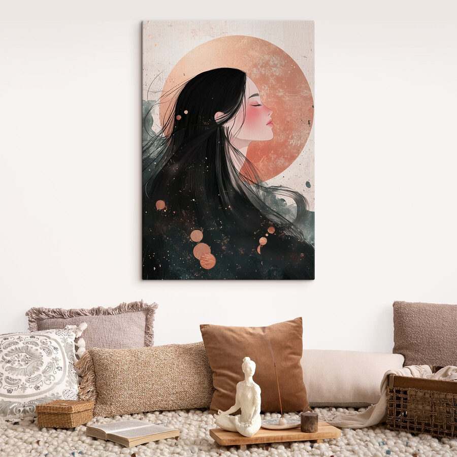 Femme aux longs cheveux noirs