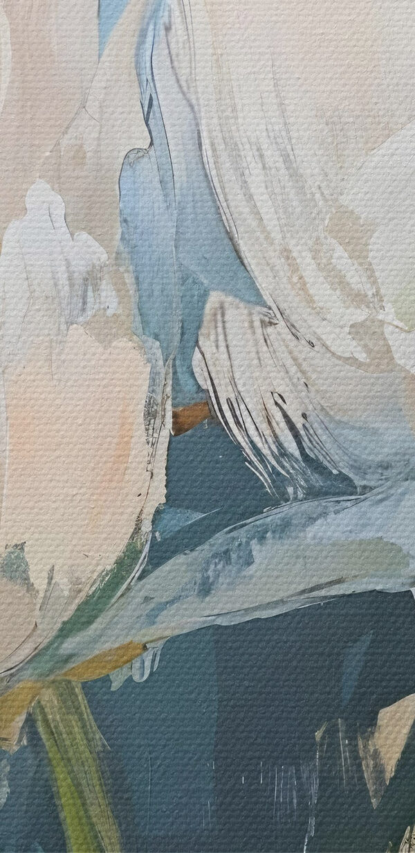 Peinture de fleurs sur fond bleu Peinture de fleurs sur fond bleu