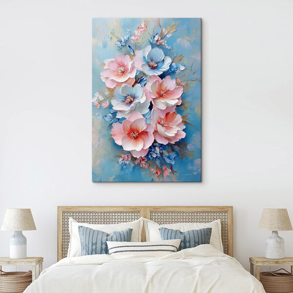 Peinture de fleurs sur une surface bleue Peinture de fleurs sur une surface bleue
