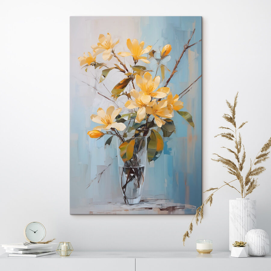 Fleurs jaunes dans un vase en verre