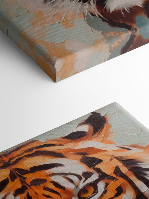 Tigre avec un verre brisé Tigre avec un verre brisé