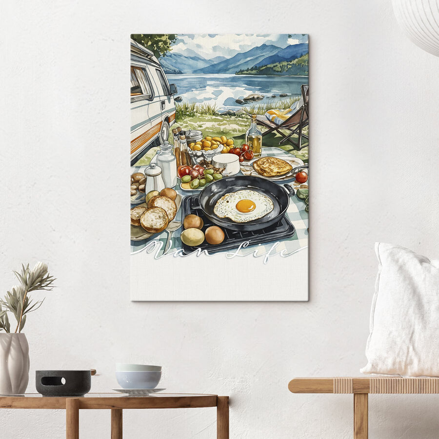 Table avec des aliments et une casserole