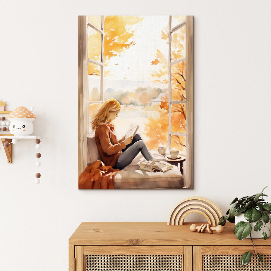 Femme assise sur le rebord d'une fenêtre et lisant un livre