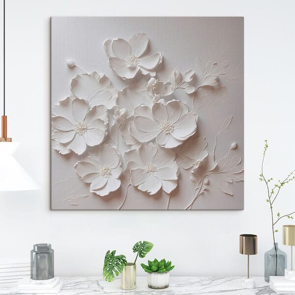 Fleur blanche sur une surface blanche Fleur blanche sur une surface blanche