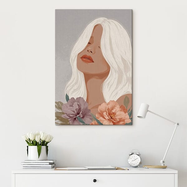 Femme aux longs cheveux blancs et aux fleurs Femme aux longs cheveux blancs et aux fleurs