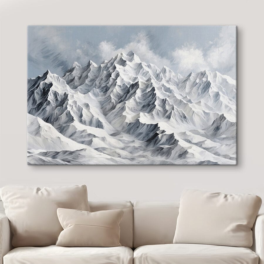 Chaîne de montagnes enneigées Chaîne de montagnes enneigées