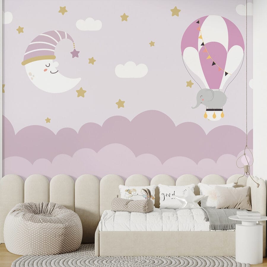 Eléphant et lune dans un ballon de baudruche