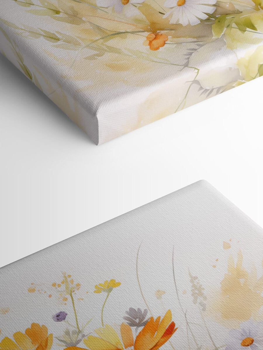 Papillon volant au-dessus d'une fleur jaune et blanche