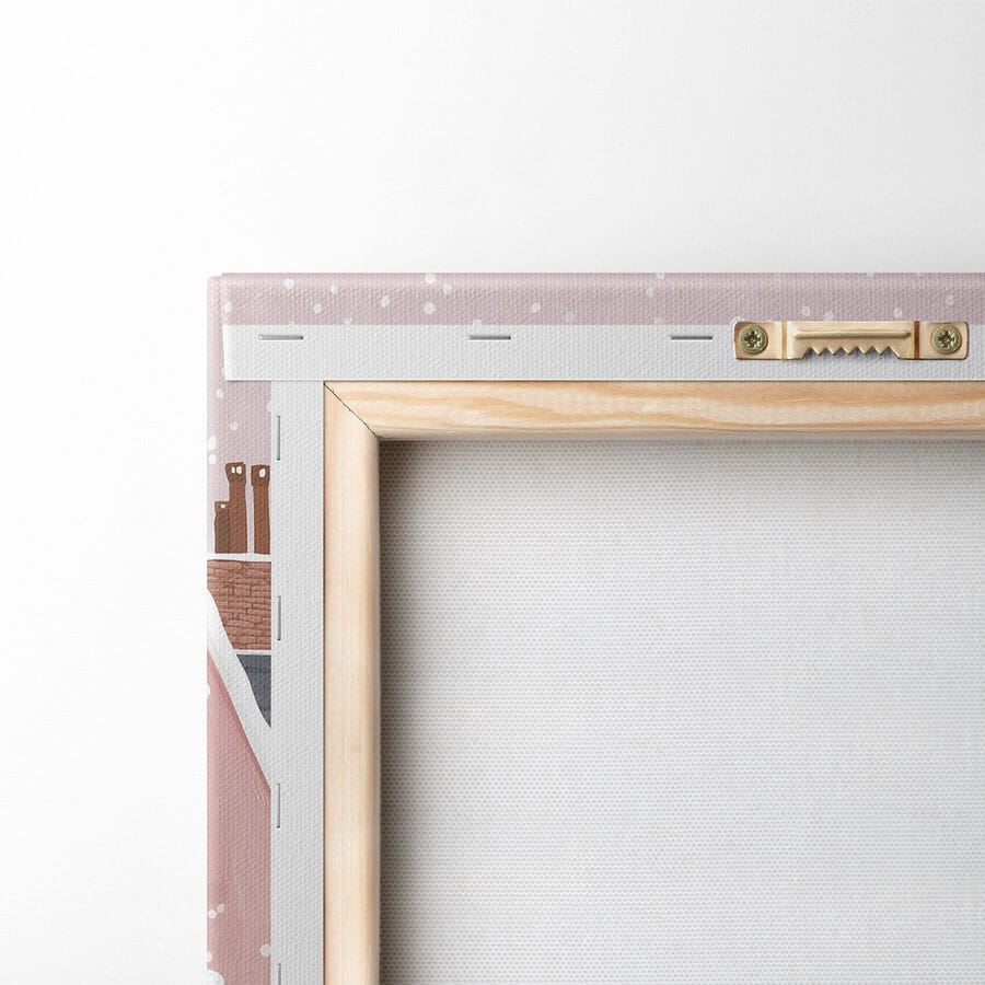 Maison rose avec arbres et neige