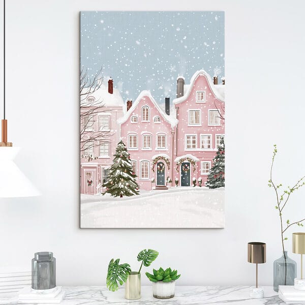 Maison rose avec de la neige Maison rose avec de la neige