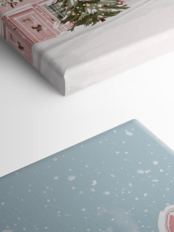 Maison rose avec de la neige Maison rose avec de la neige