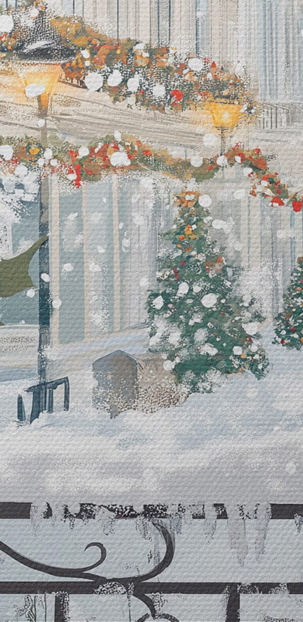 Deux tasses de café sur un balcon avec de la neige et des bâtiments Deux tasses de café sur un balcon avec de la neige et des bâtiments