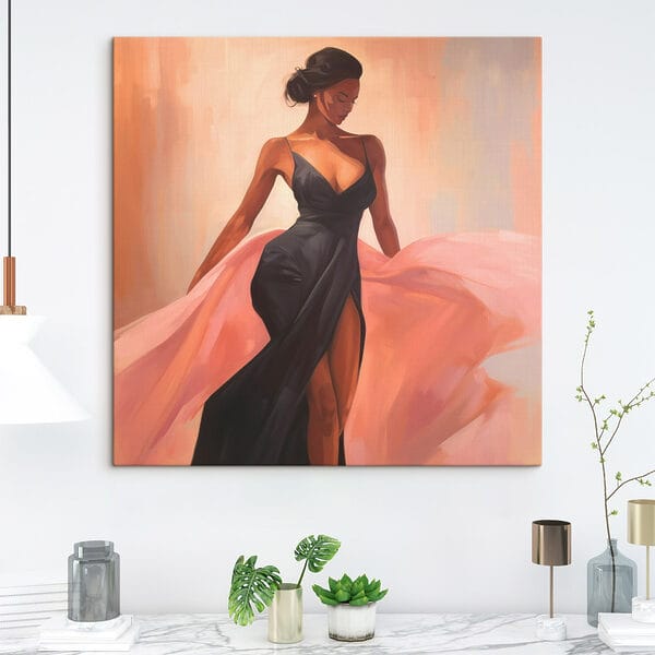 Femme en robe noire Femme en robe noire