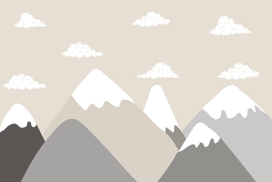 Chaîne de montagnes avec nuages