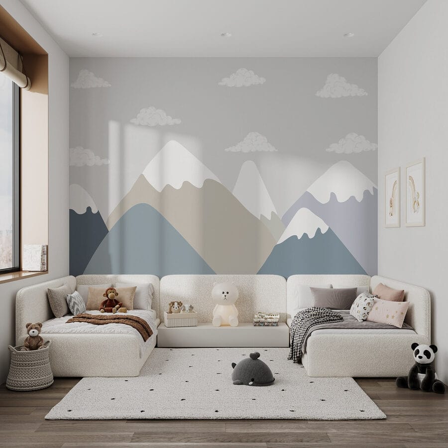 Chaîne de montagnes avec nuages