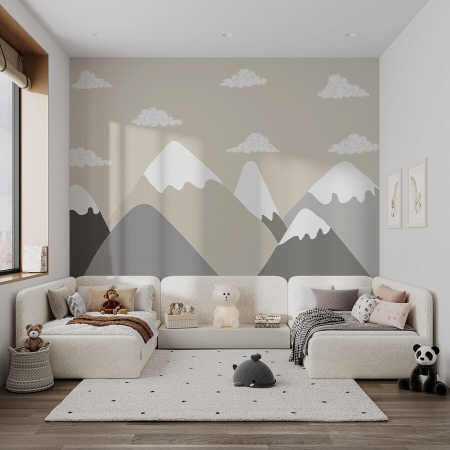 Chaîne de montagnes avec nuages