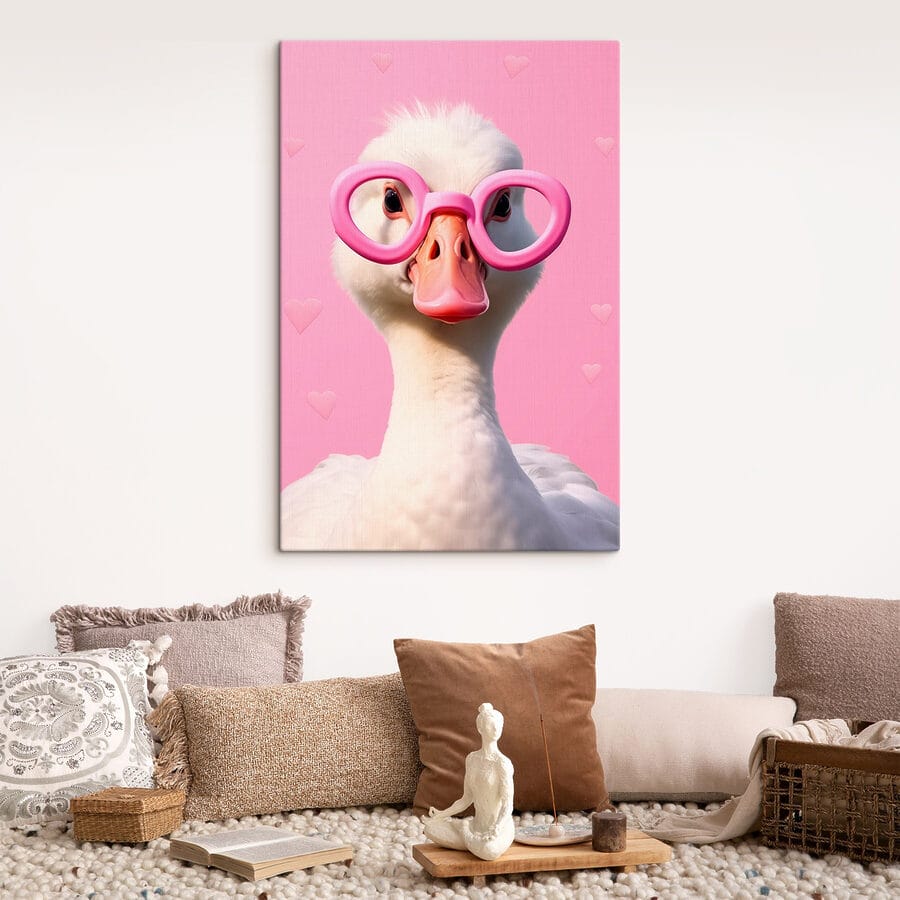 Canard portant des lunettes roses