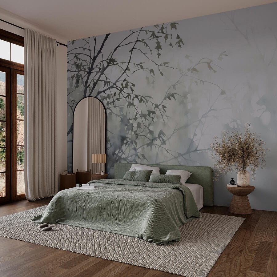 Arbre avec feuilles dans le brouillard