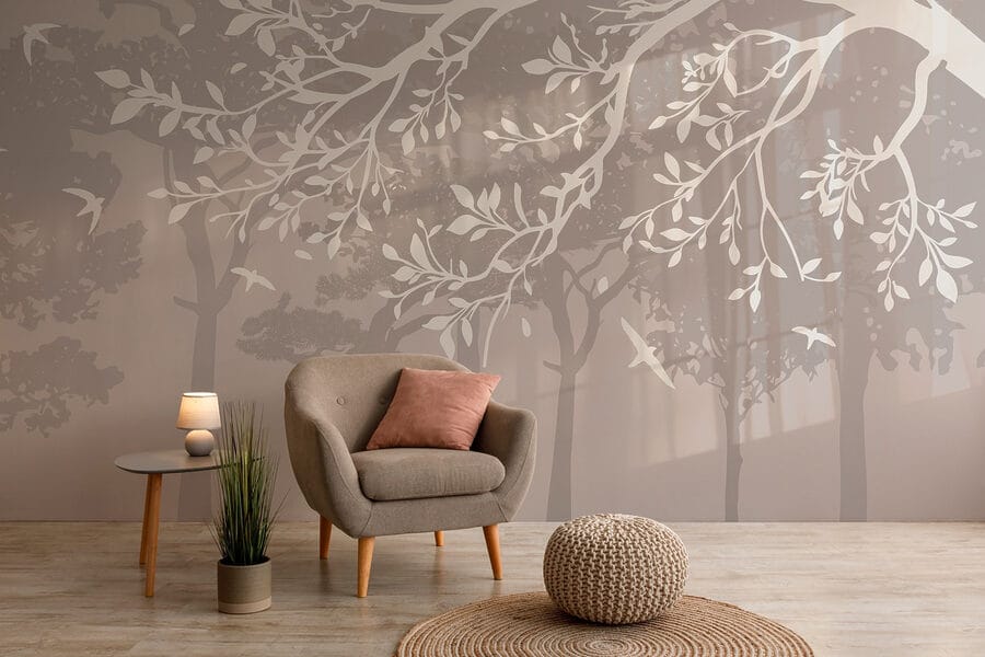 Groupe d'arbres avec oiseaux en vol Groupe d'arbres avec oiseaux en vol