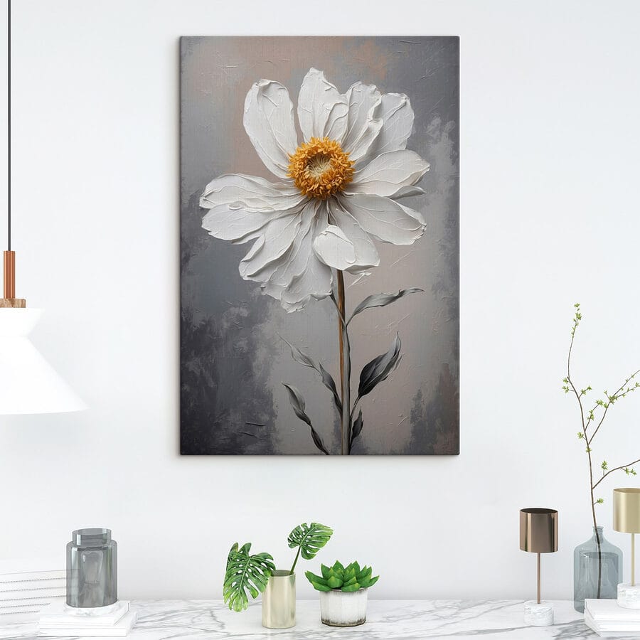 Fleur blanche avec un centre jaune