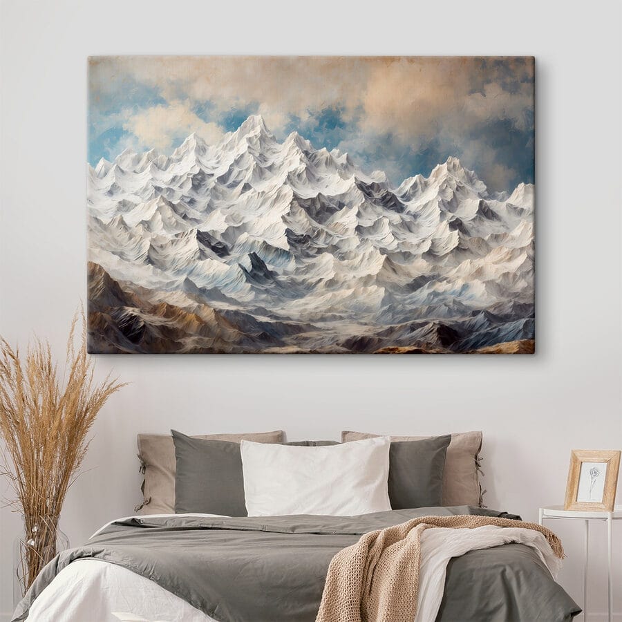 Chaîne de montagnes enneigées